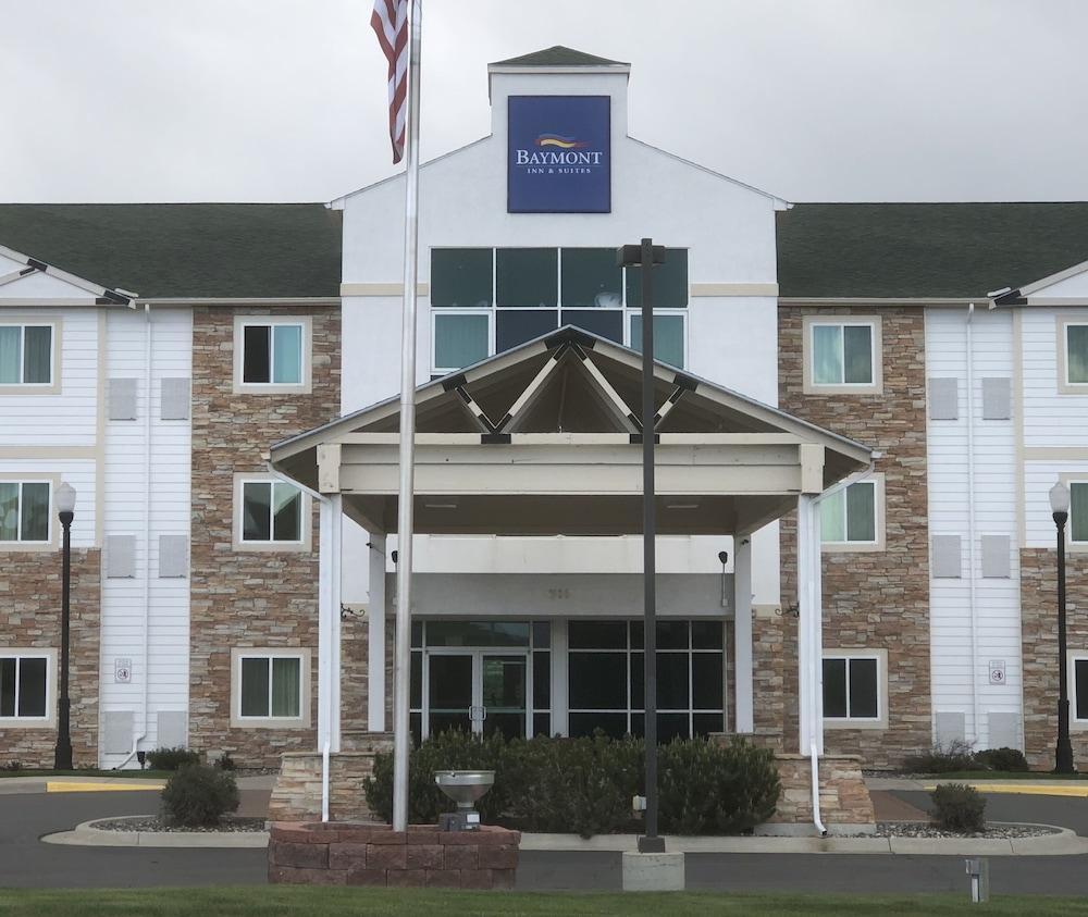 Baymont By Wyndham Sheridan Exterior photo